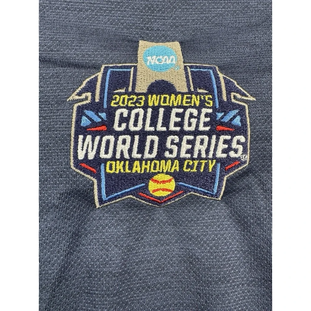Under Armour Golf 2023 Women's College World Series 1/4 Zip Pullover Men's L